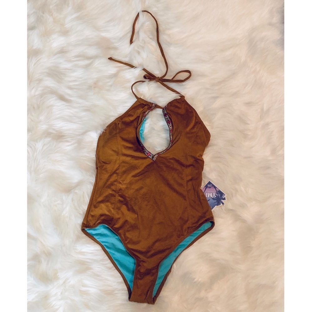 Camel One Piece